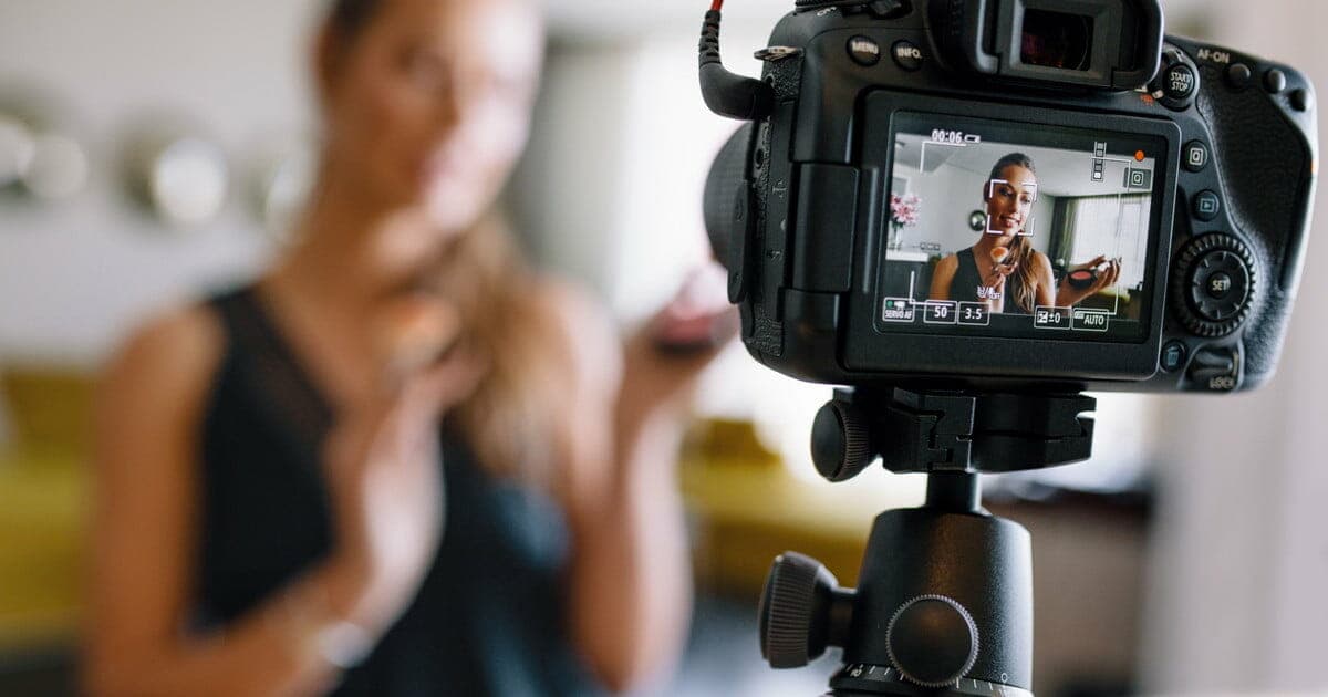 Blog vs. vlog
